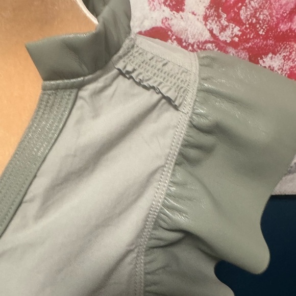 MELISSA NEPTON Reese Sage Ruffled Cap Sleeve Blouse XS - Picture 2 of 12